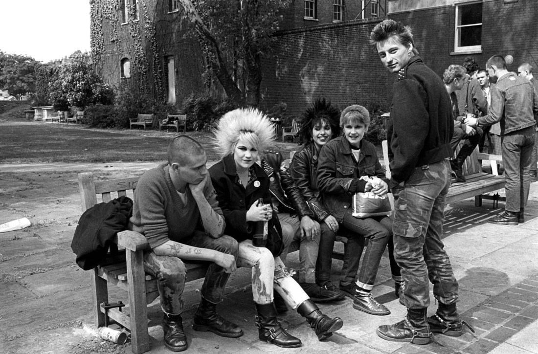 photo-janette-beckman-punks-worlds-end-london-1978.jpg