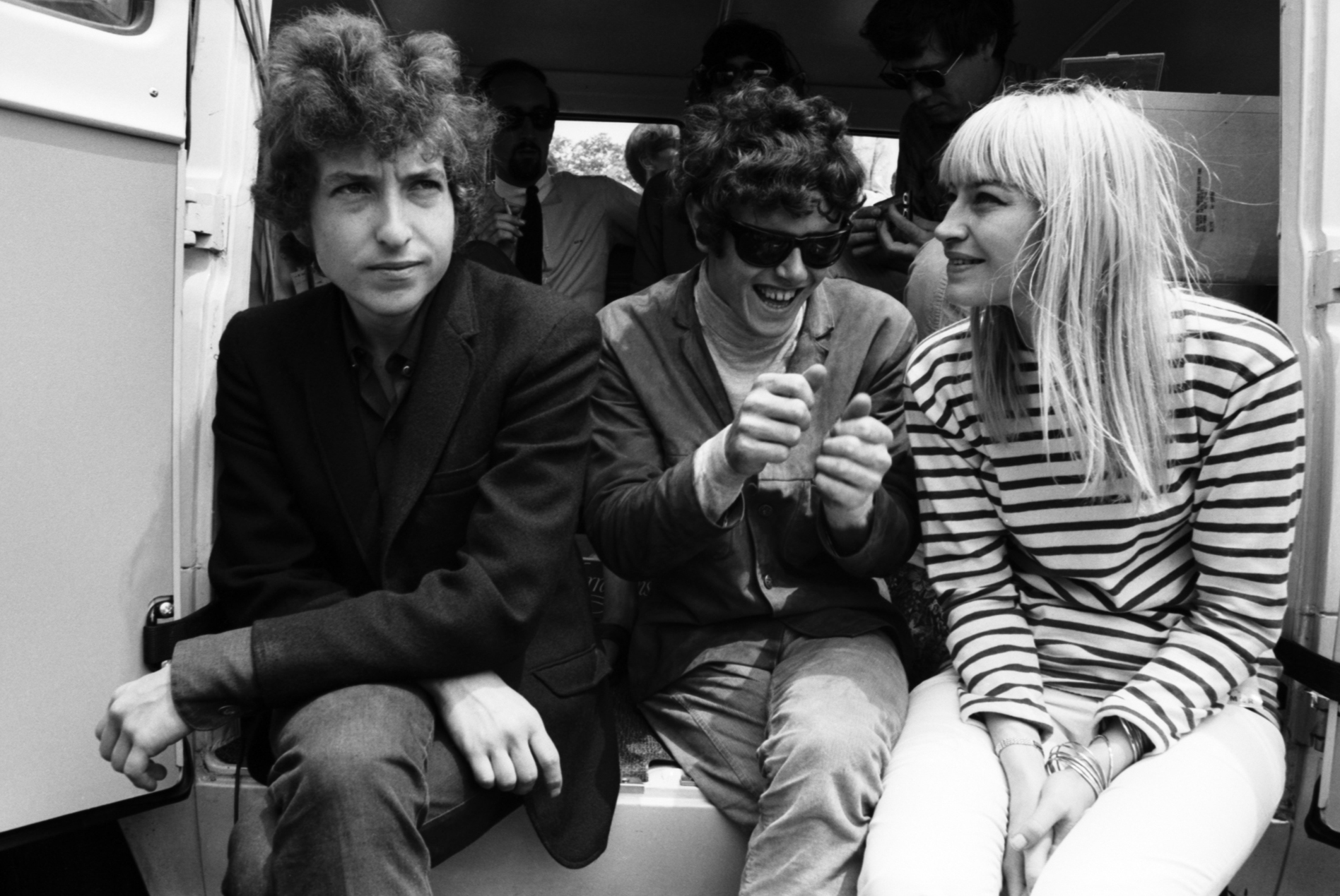 bob-dylan-donovan-and-mary-travers.jpg